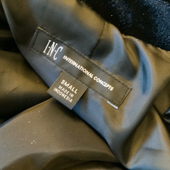 INC velvet blazer. Size Small. - Picture 5 of 6